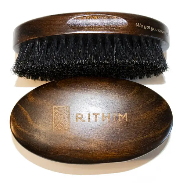 Brosse à barbe en poils de sanglier naturels et bois de cerisier
